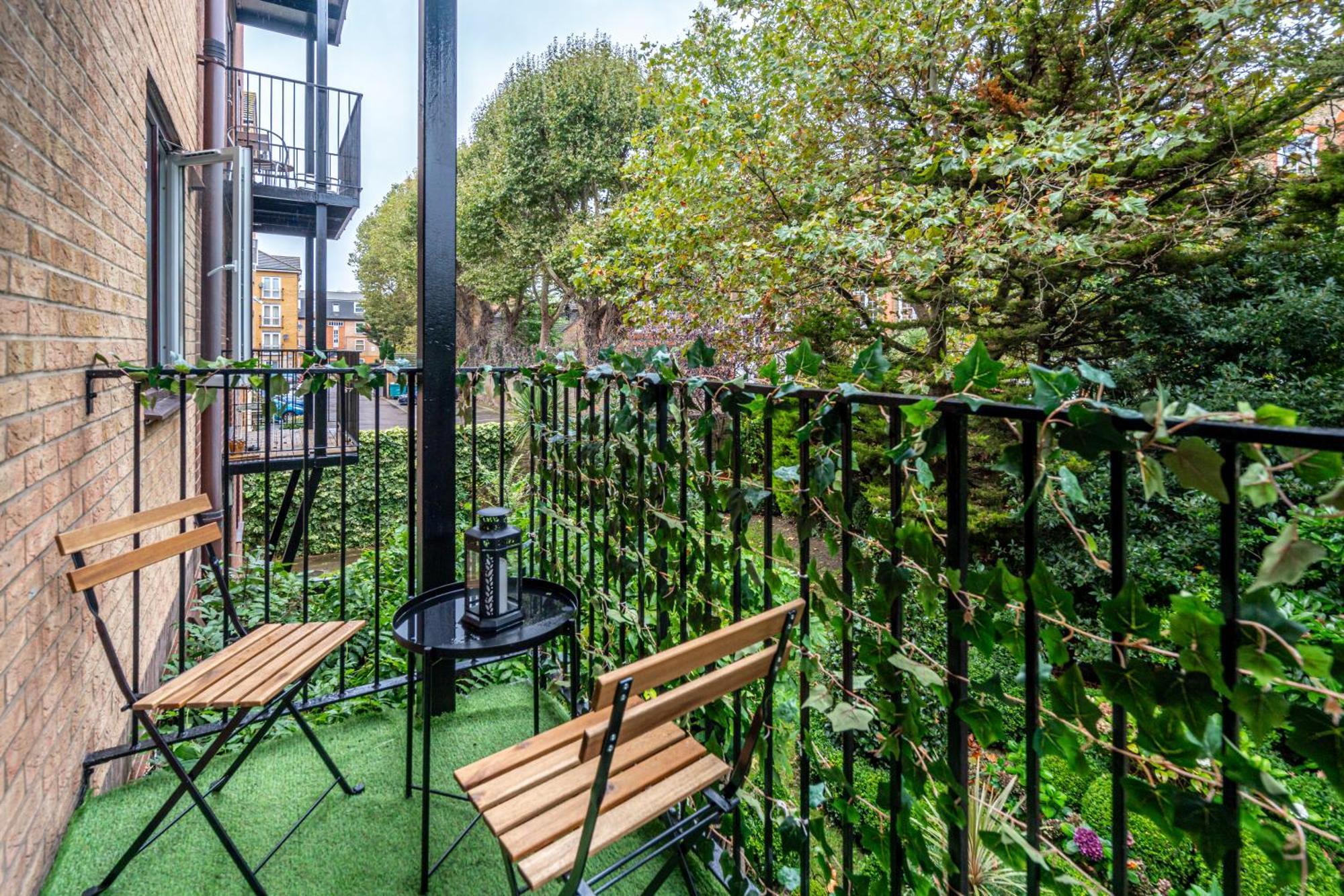 Apartment In Elephant & Castle With Parking London Kültér fotó